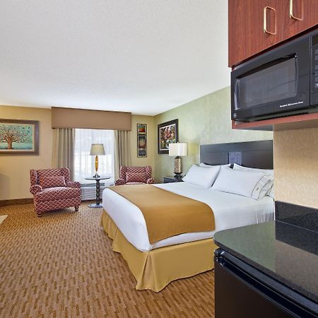 Holiday Inn Express & Suites - Sharon-Hermitage By Ihg West Middlesex Exteriör bild