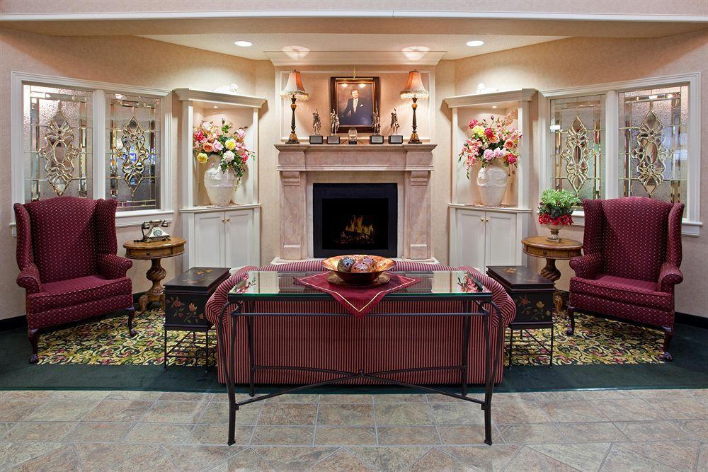 Holiday Inn Express & Suites - Sharon-Hermitage By Ihg West Middlesex Inreriör bild