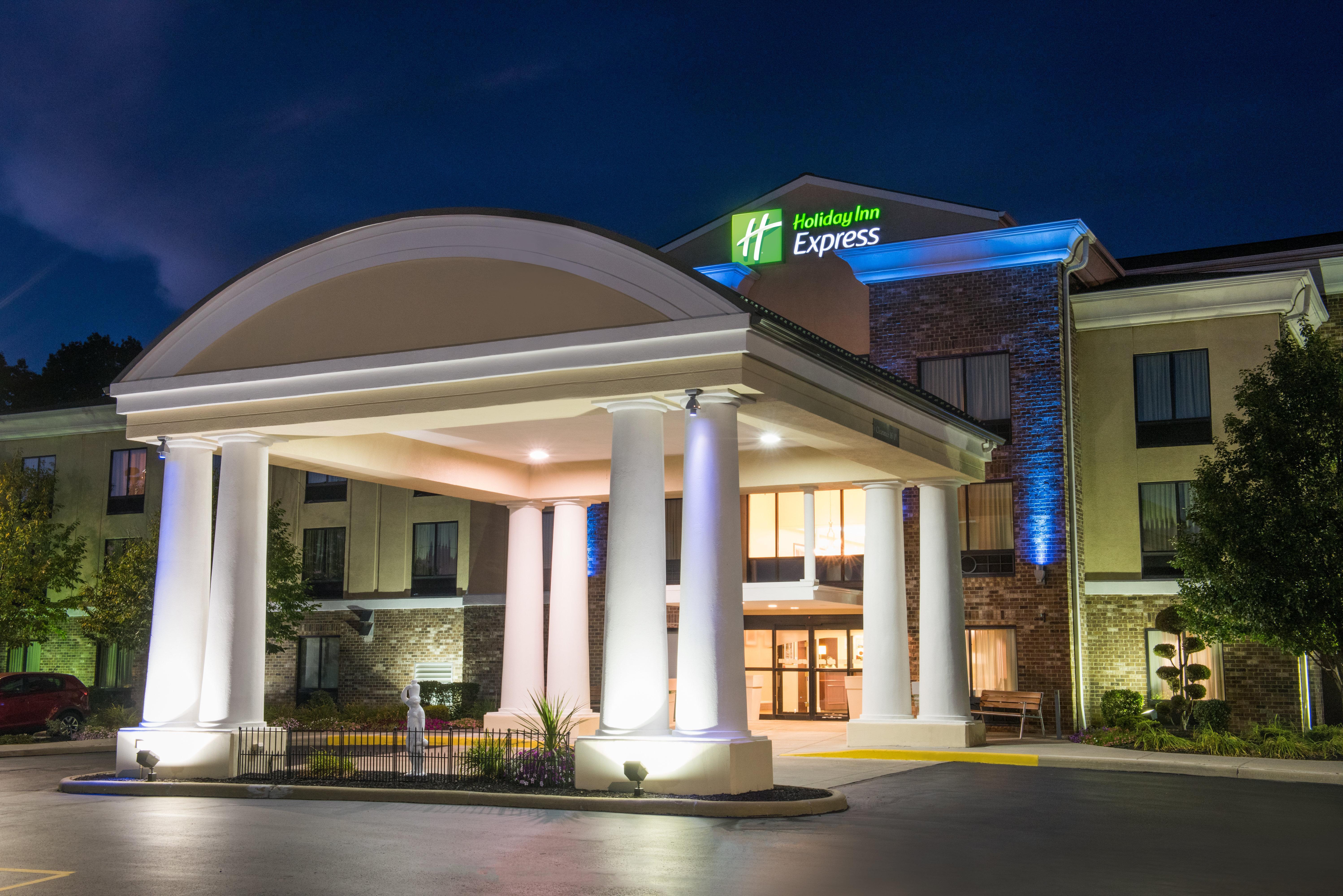 Holiday Inn Express & Suites - Sharon-Hermitage By Ihg West Middlesex Exteriör bild