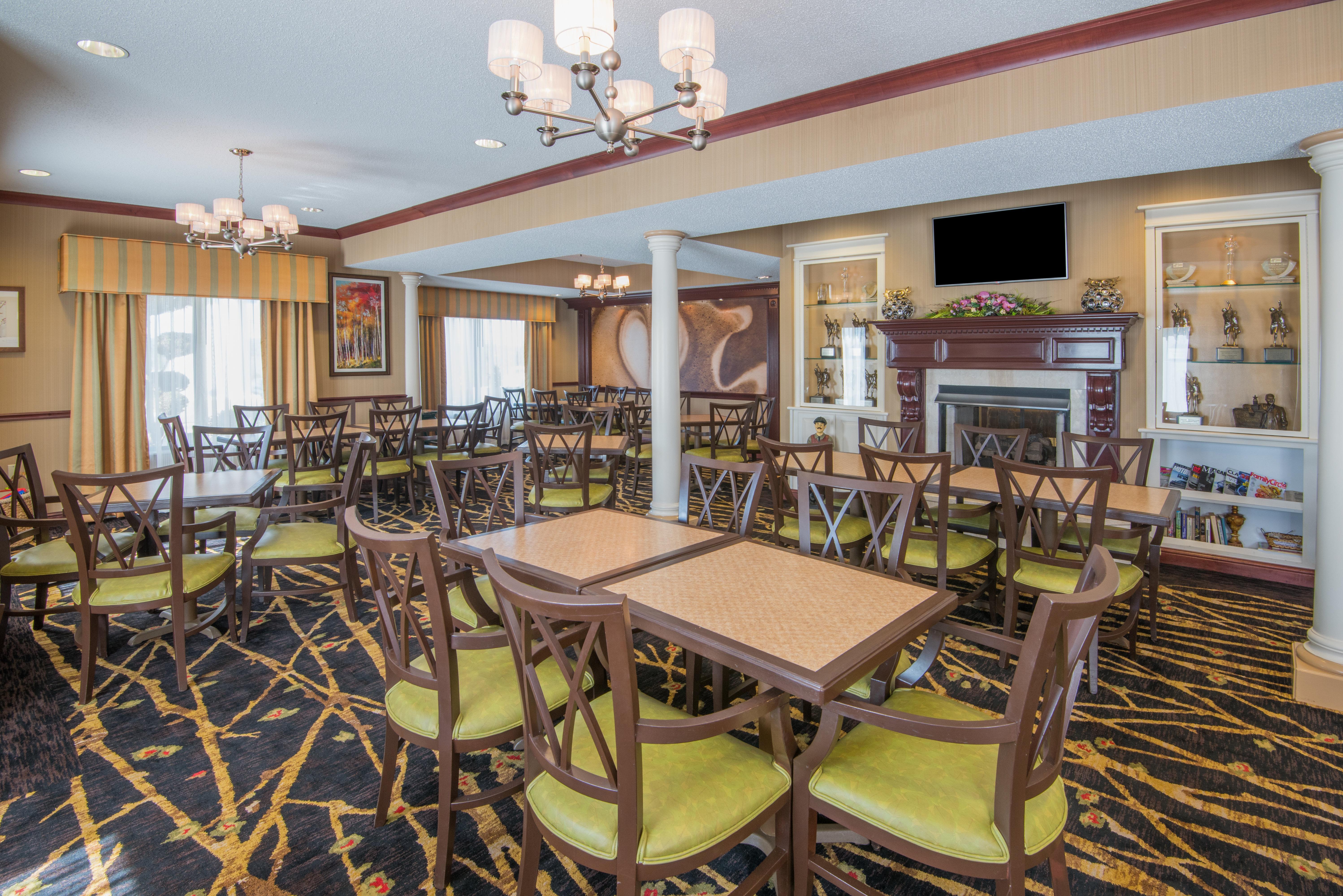 Holiday Inn Express & Suites - Sharon-Hermitage By Ihg West Middlesex Exteriör bild