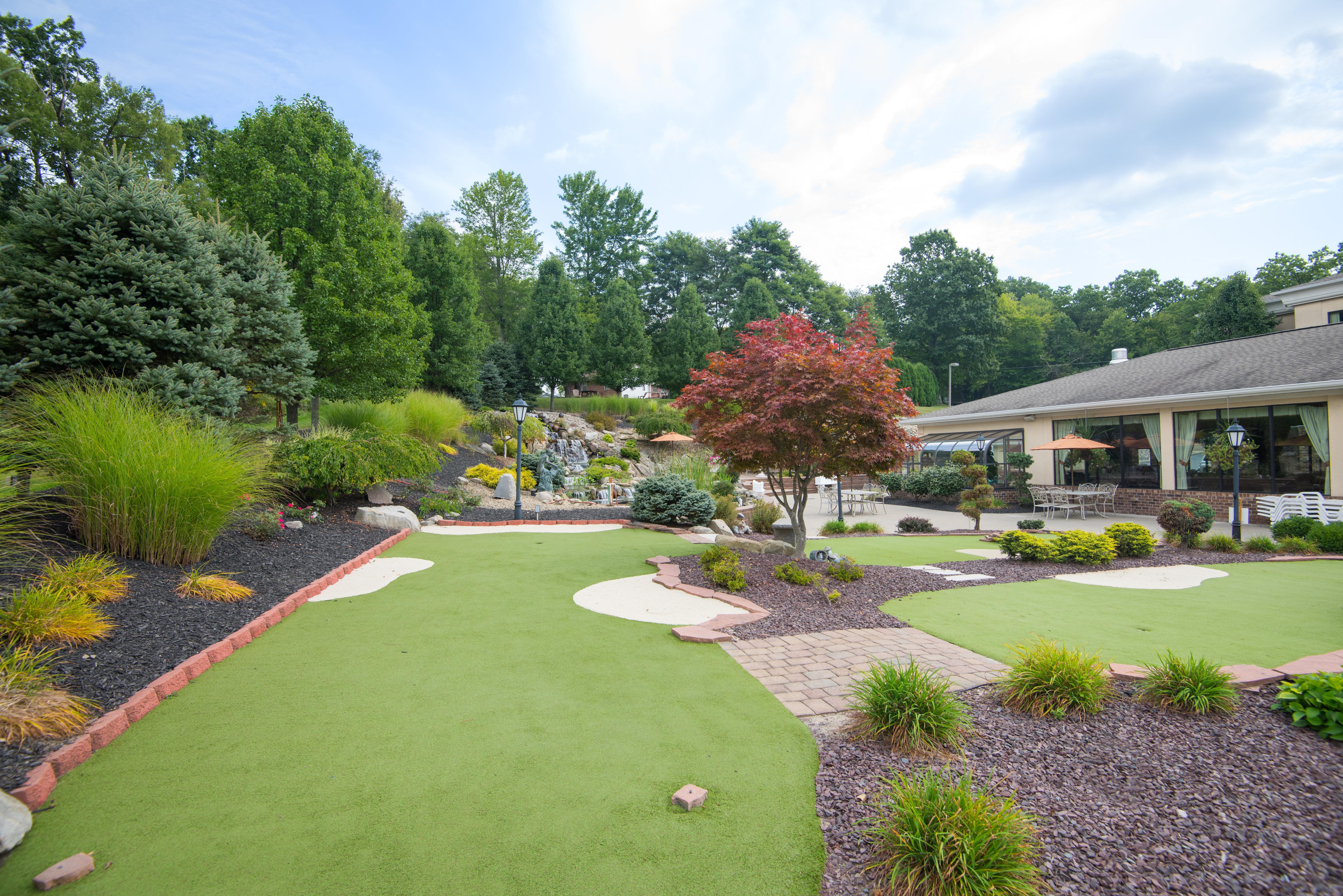 Holiday Inn Express & Suites - Sharon-Hermitage By Ihg West Middlesex Exteriör bild