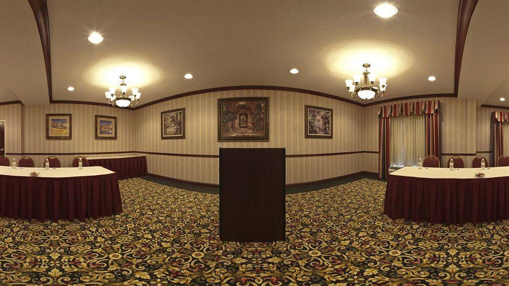 Holiday Inn Express & Suites - Sharon-Hermitage By Ihg West Middlesex Exteriör bild